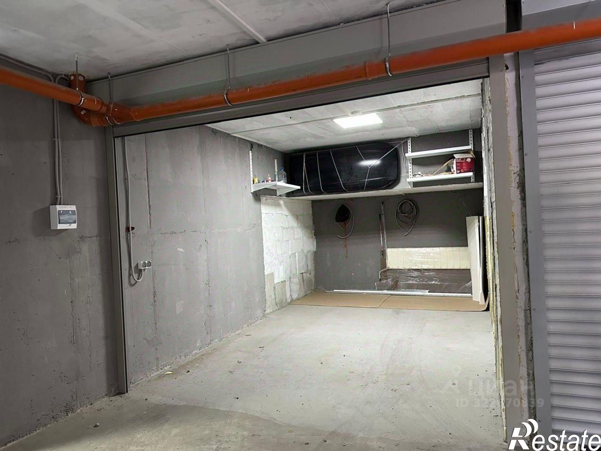 Купить гараж, место в паркинге за 2 600 010 рублей на Больничный пер, 15