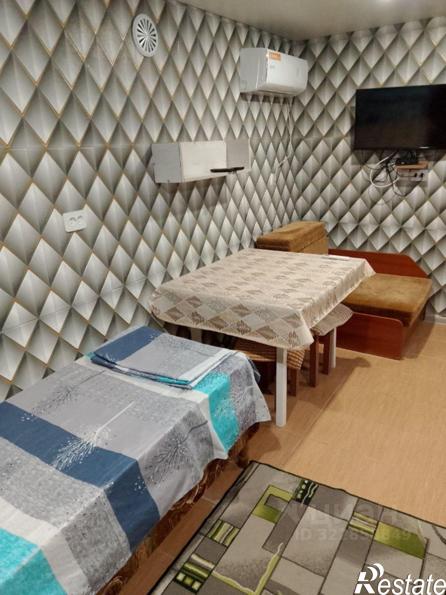 Сдать дачу, дом, коттедж за 42 500 рублей на улица Толстого, 31