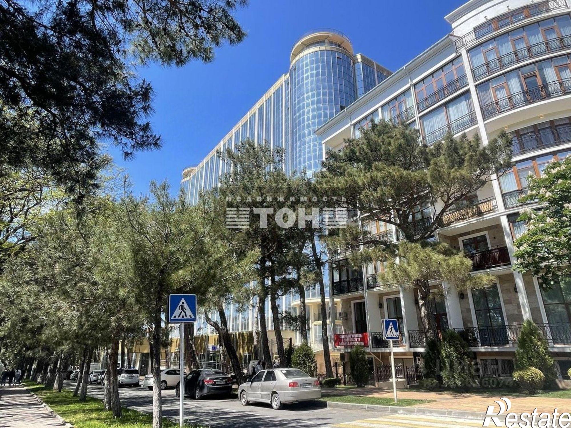 Купить торговое помещение за 13 291 500 рублей на улица Мира, 40