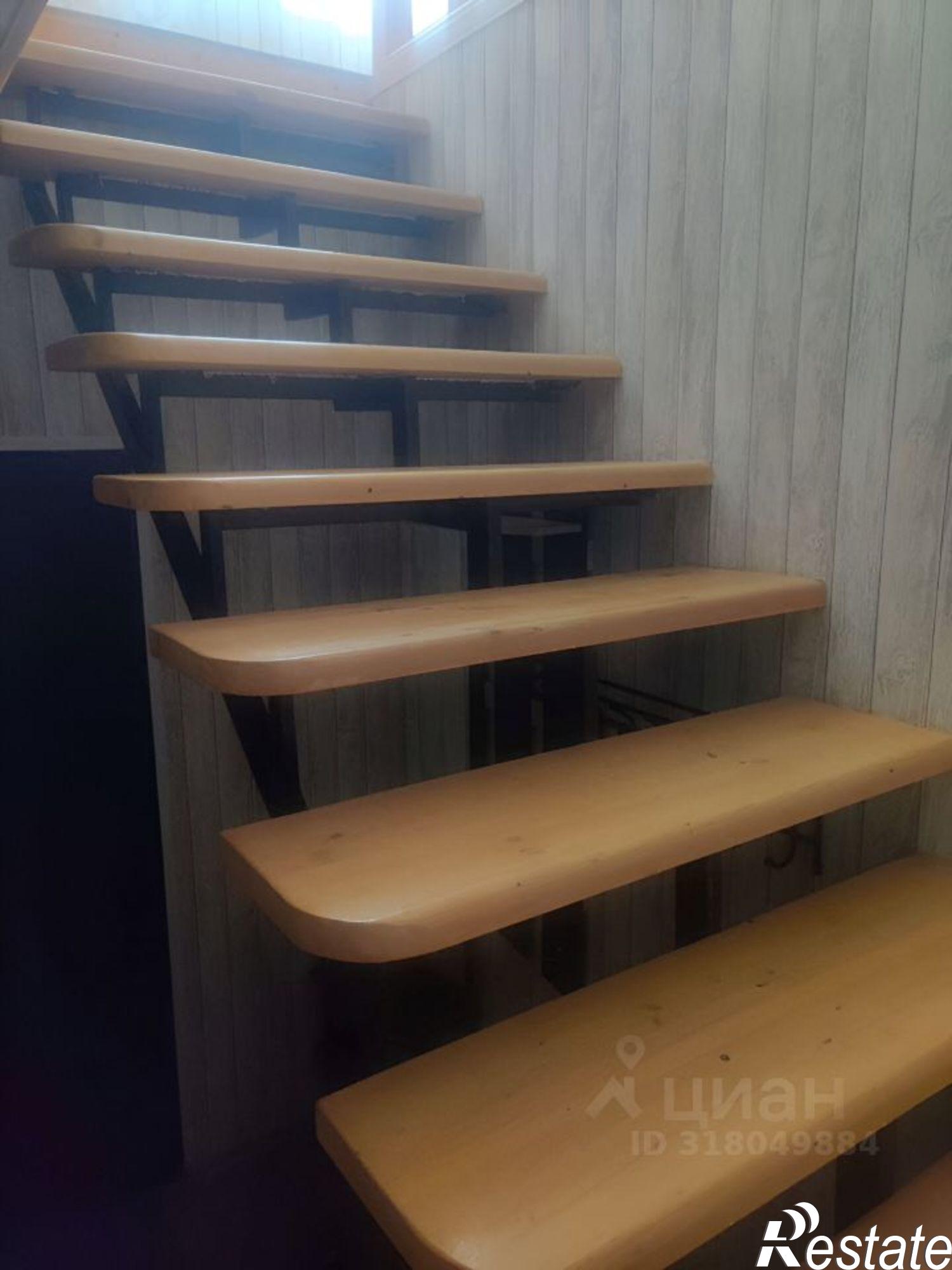 Сдать дачу, дом, коттедж за 60 000 рублей на Тополиная улица, 16