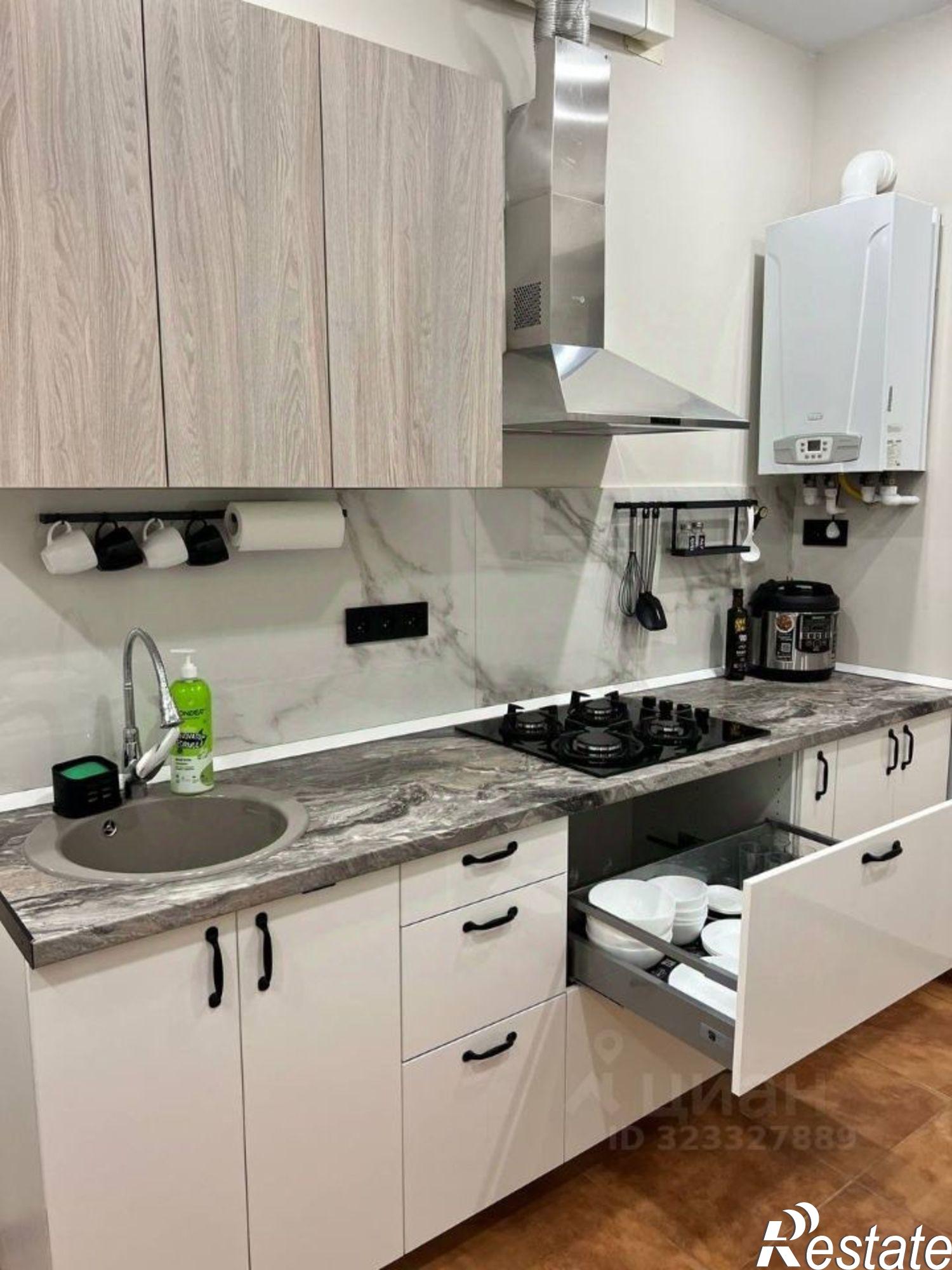 Сдать дачу, дом, коттедж за 95 000 рублей на Центральная площадь, 1