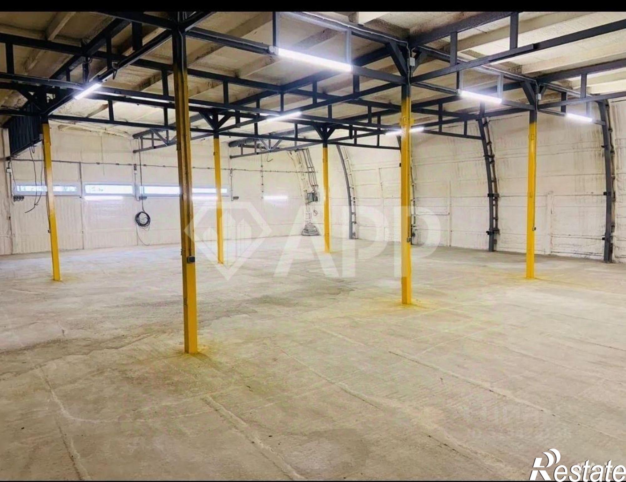 Сдать складское помещение за 210 000 рублей на Новороссийская улица, 169А