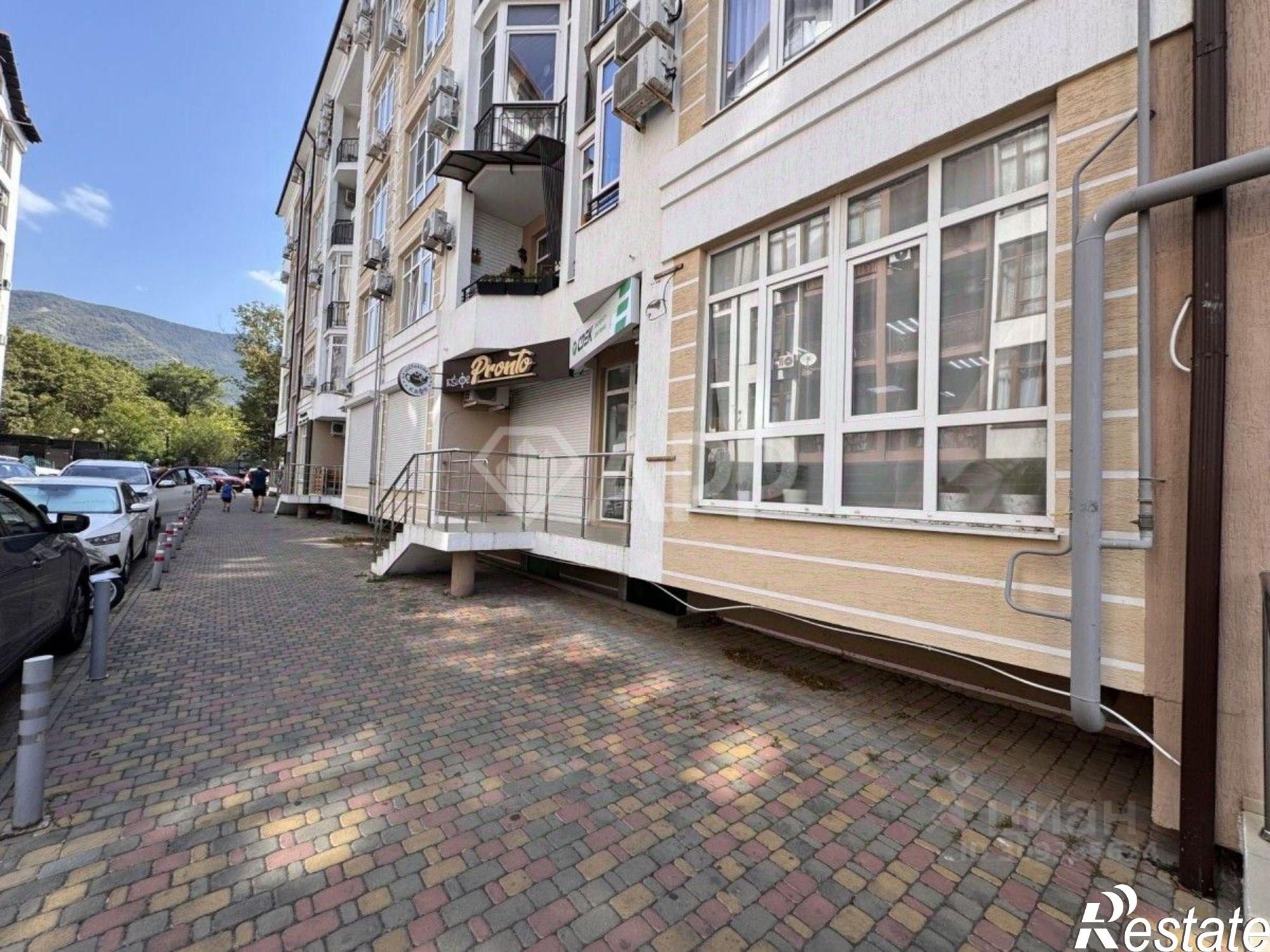 Купить торговое помещение за 14 851 500 рублей на Туристическая улица, 3