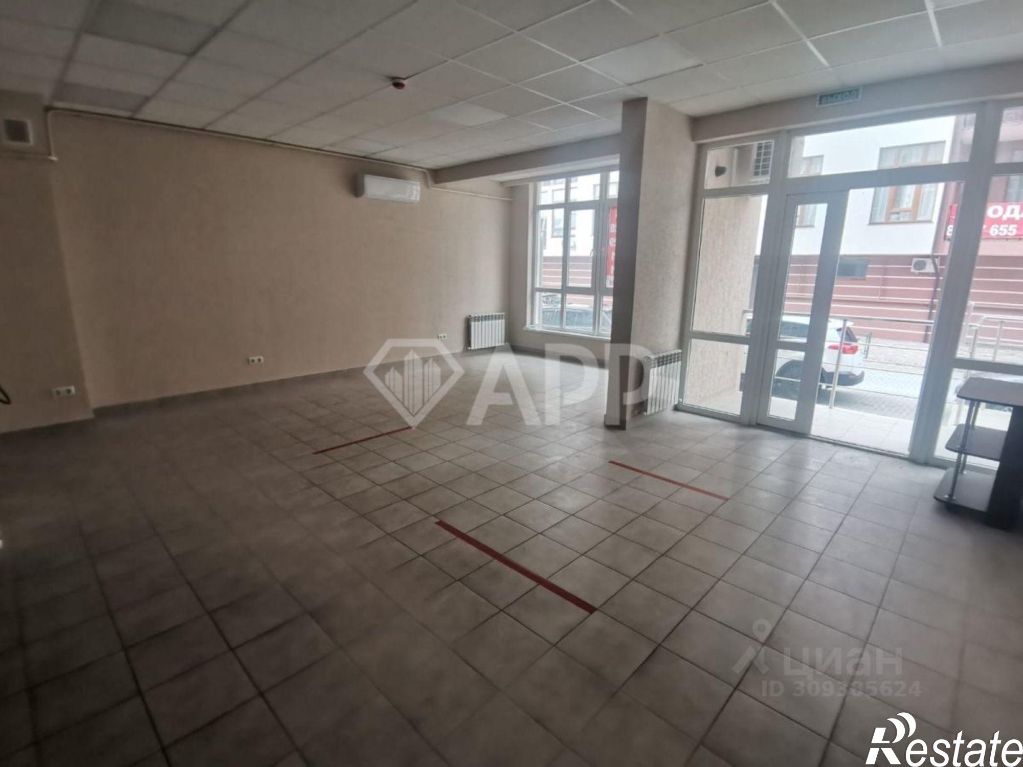 Купить торговое помещение за 14 851 500 рублей на Туристическая улица, 3