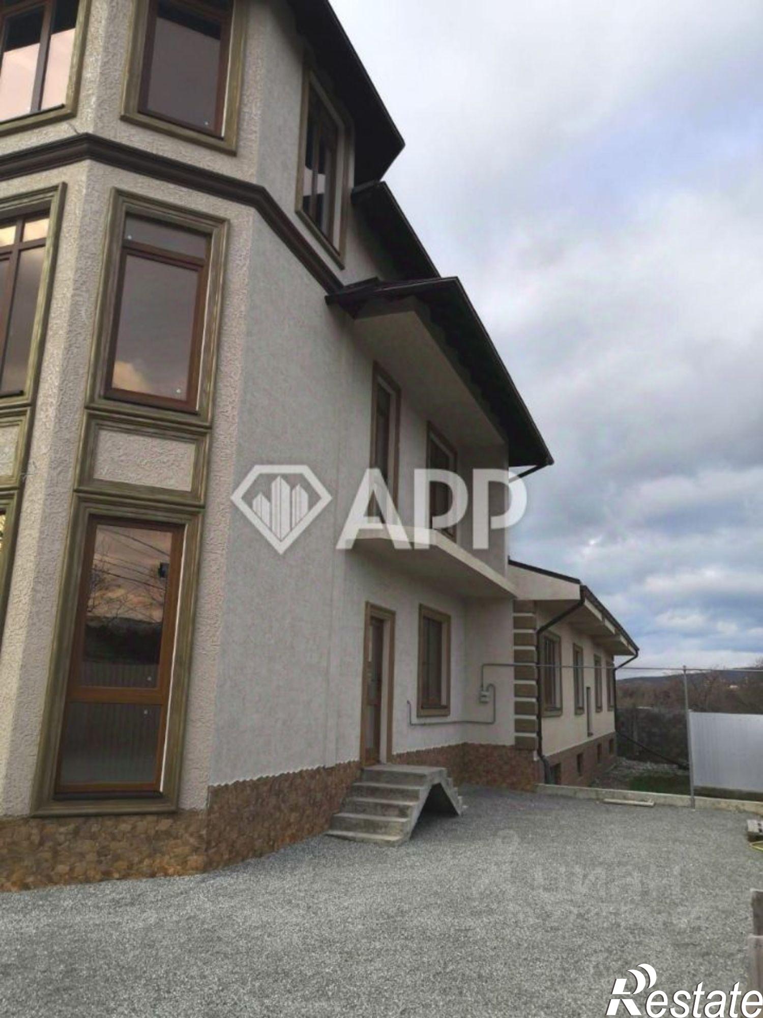 Купить ОСЗ, отдельно стоящее здание за 50 000 200 рублей на Ясная улица, 23