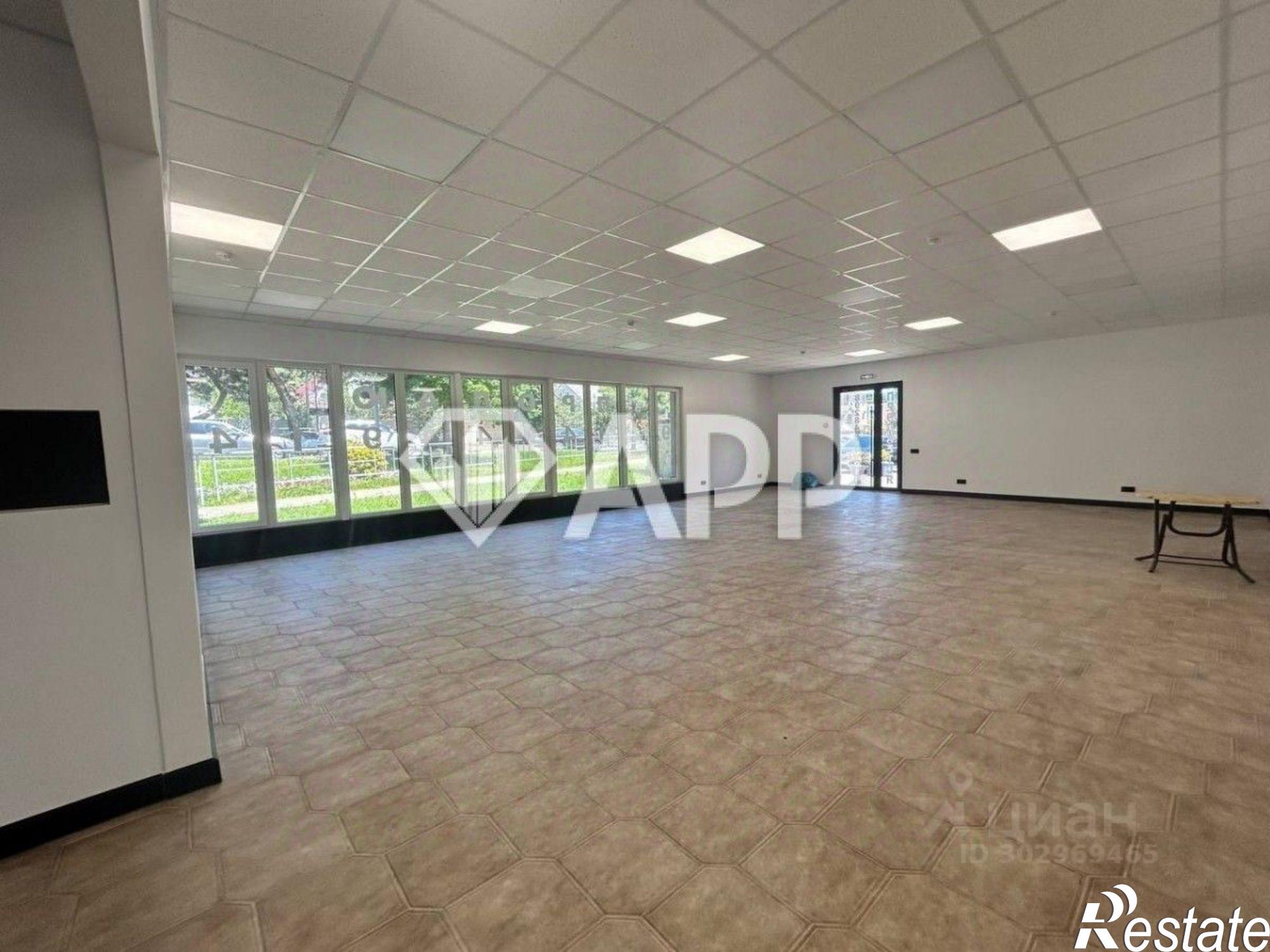 Купить ОСЗ, отдельно стоящее здание за 125 000 000 рублей на Горная улица, 5