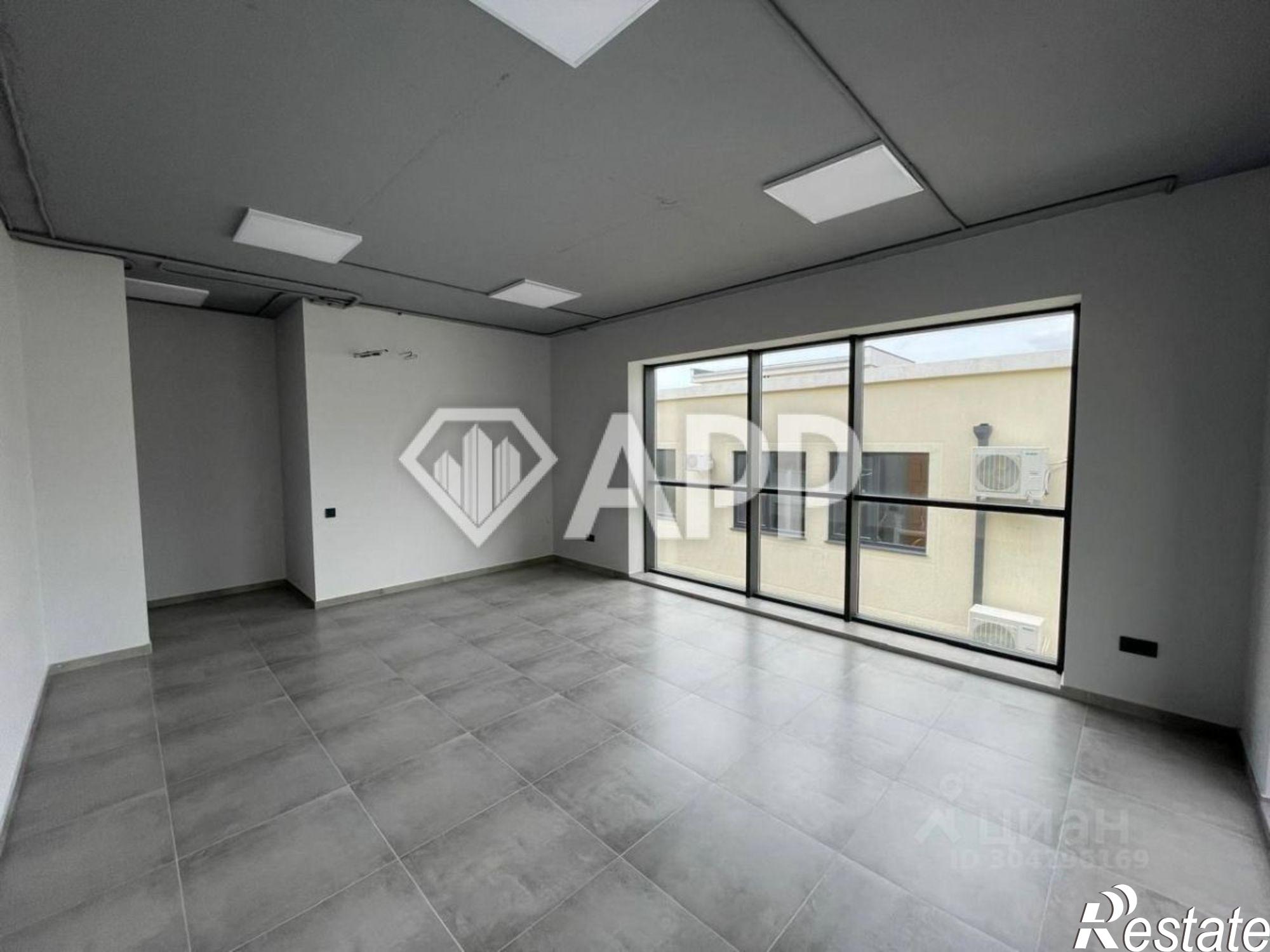 Купить ОСЗ, отдельно стоящее здание за 165 000 000 рублей на улица Рыбникова, 5