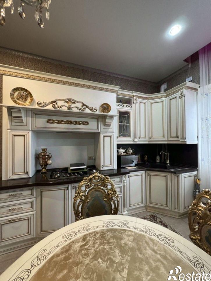 2-комн квартира ул Ходенко, 1,  д. 1