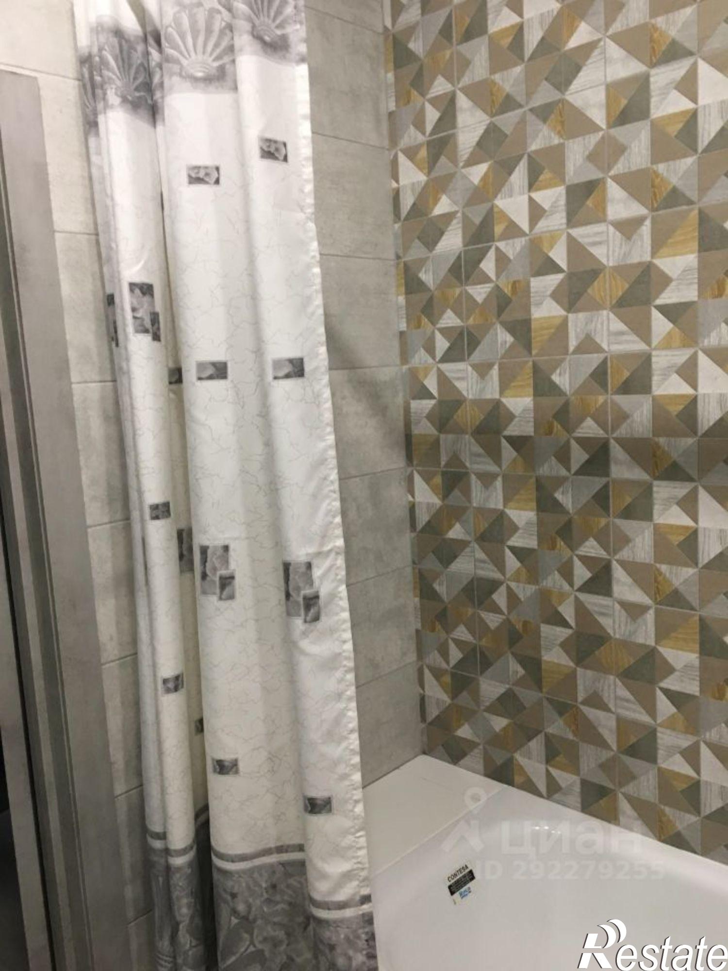 Сдать квартиру за 30 000 рублей на ул Суворова, 27 2