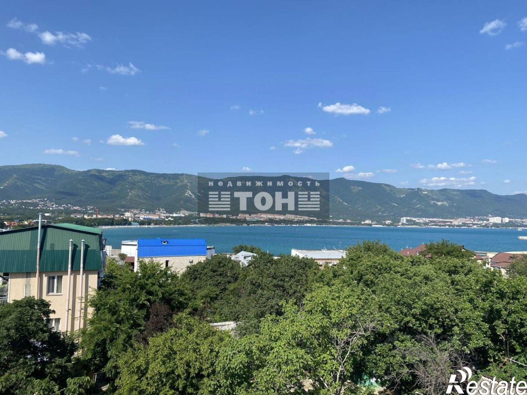 Купить квартиру за 40 000 000 рублей на ул Аэродромная, 22