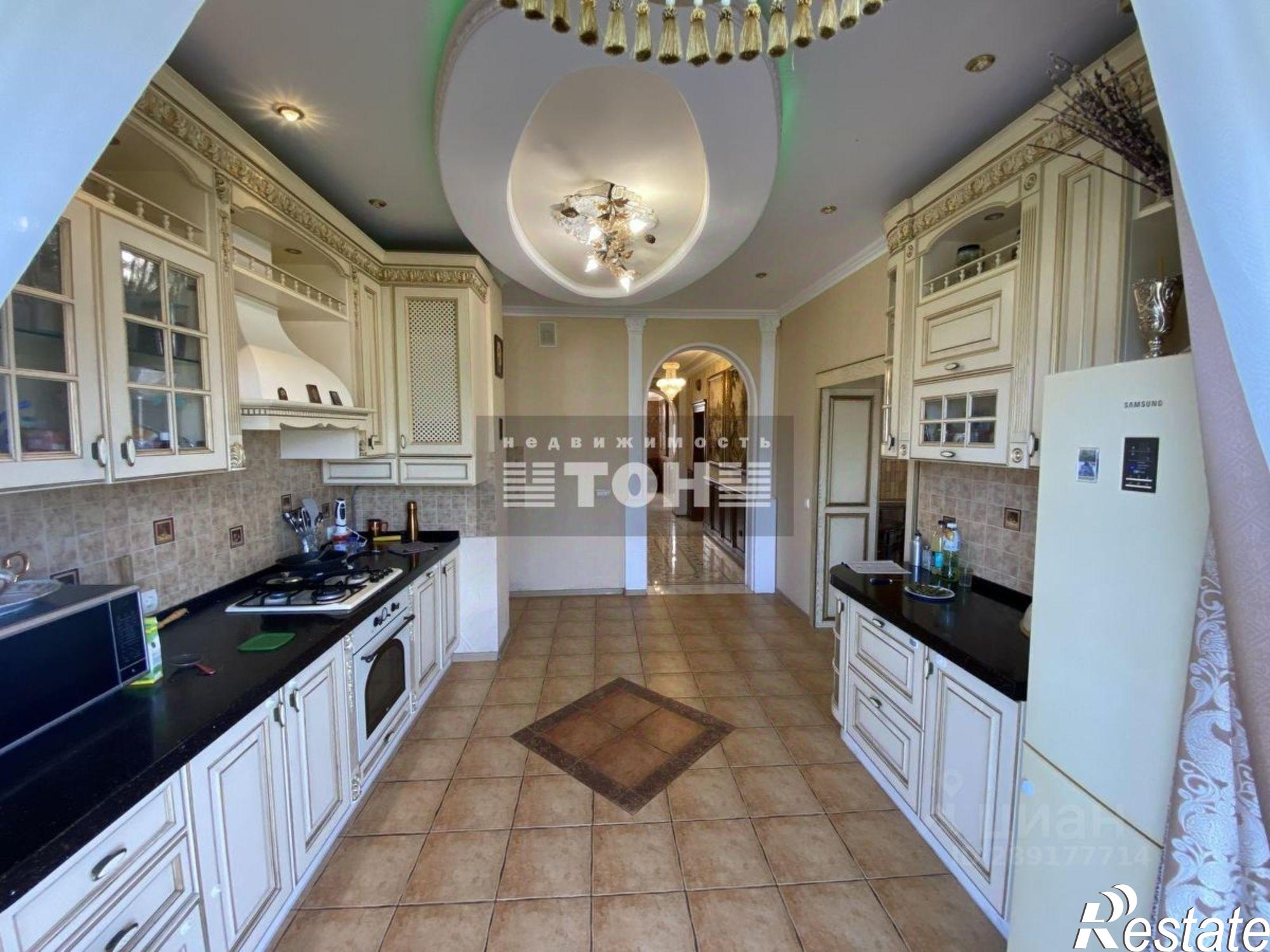 Купить квартиру за 40 000 000 рублей на ул Аэродромная, 22