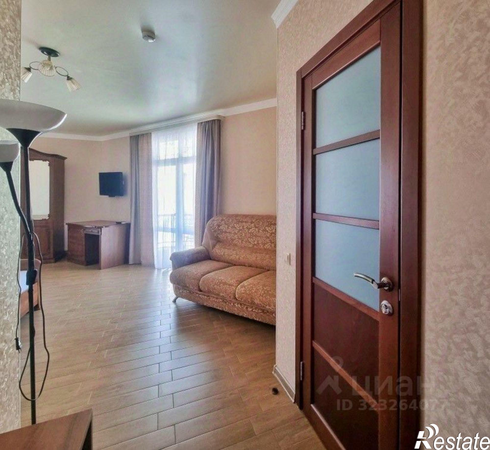 Купить ОСЗ, отдельно стоящее здание за 52 000 400 рублей на ул Черноморская, 6Б