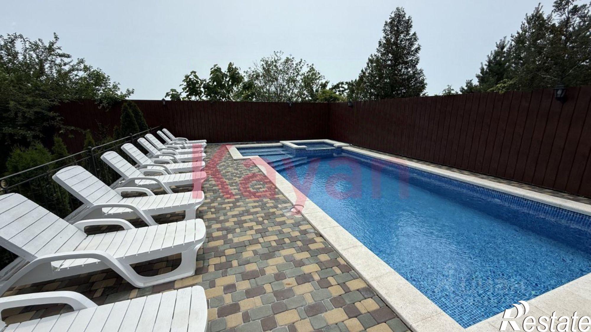 Купить ОСЗ, отдельно стоящее здание за 65 000 000 рублей на ул Садовая, 3