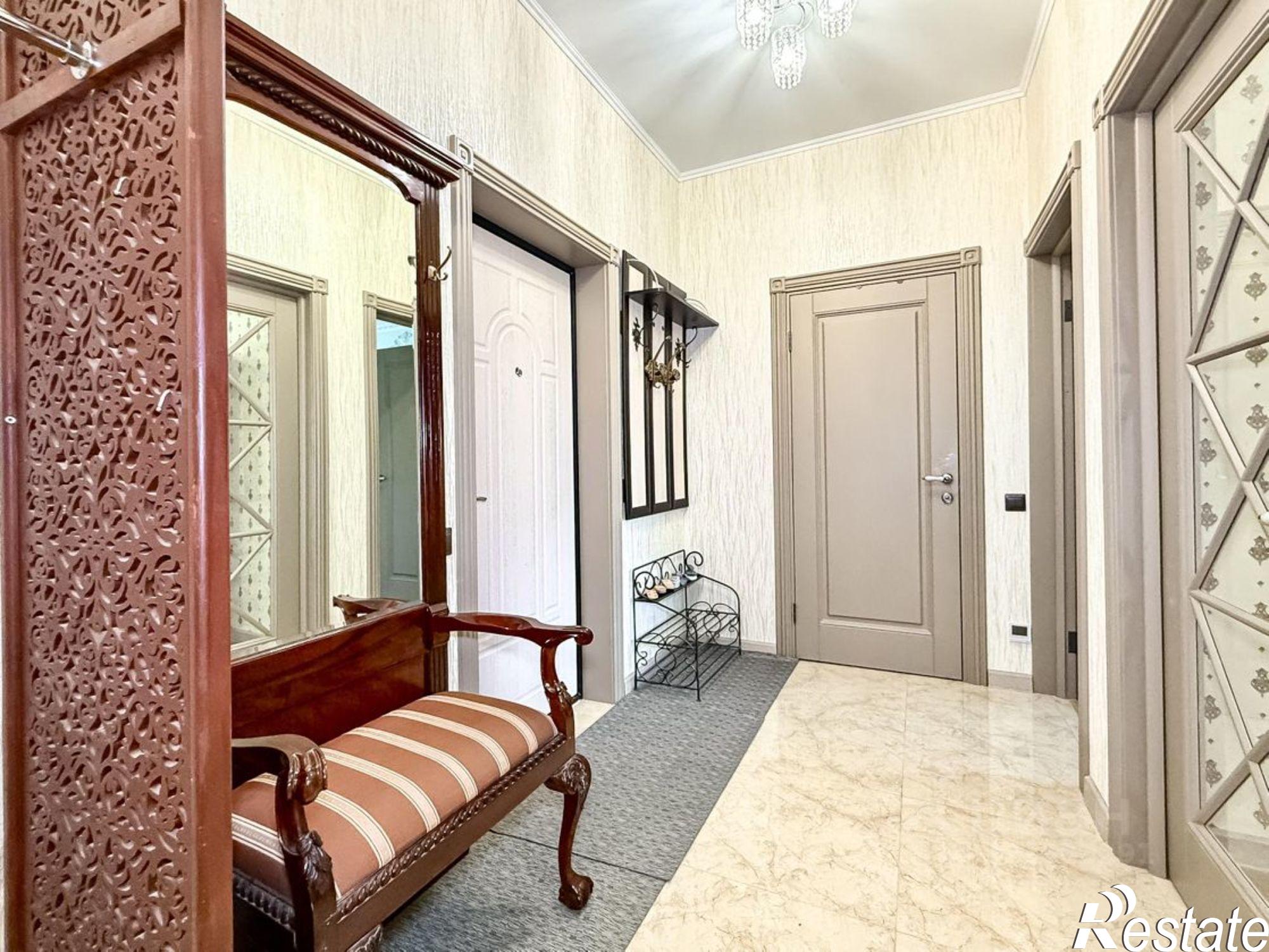 Купить квартиру за 42 000 000 рублей на улица Мира, 44 лит6