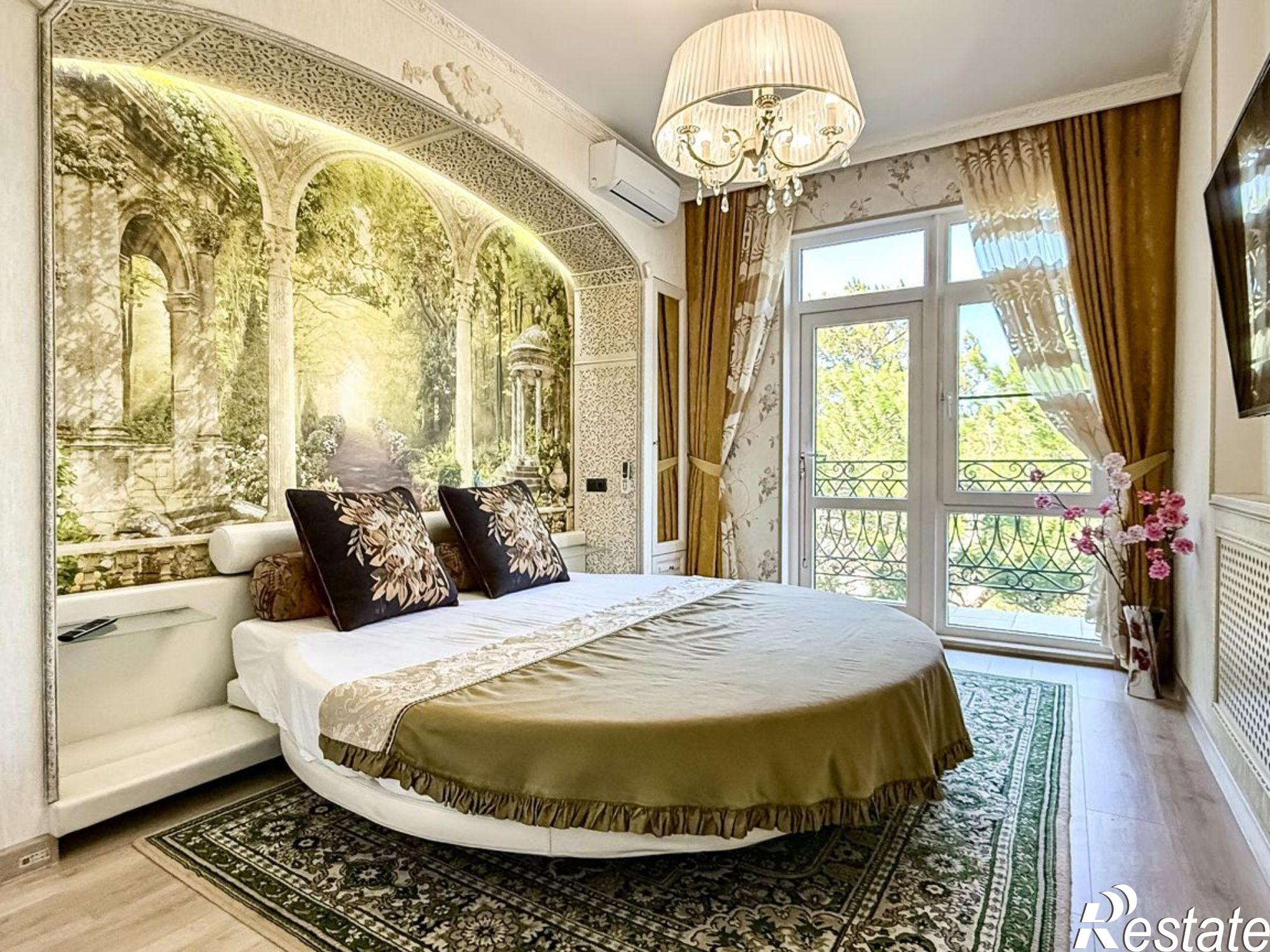 Купить квартиру за 42 000 000 рублей на улица Мира, 44 лит6