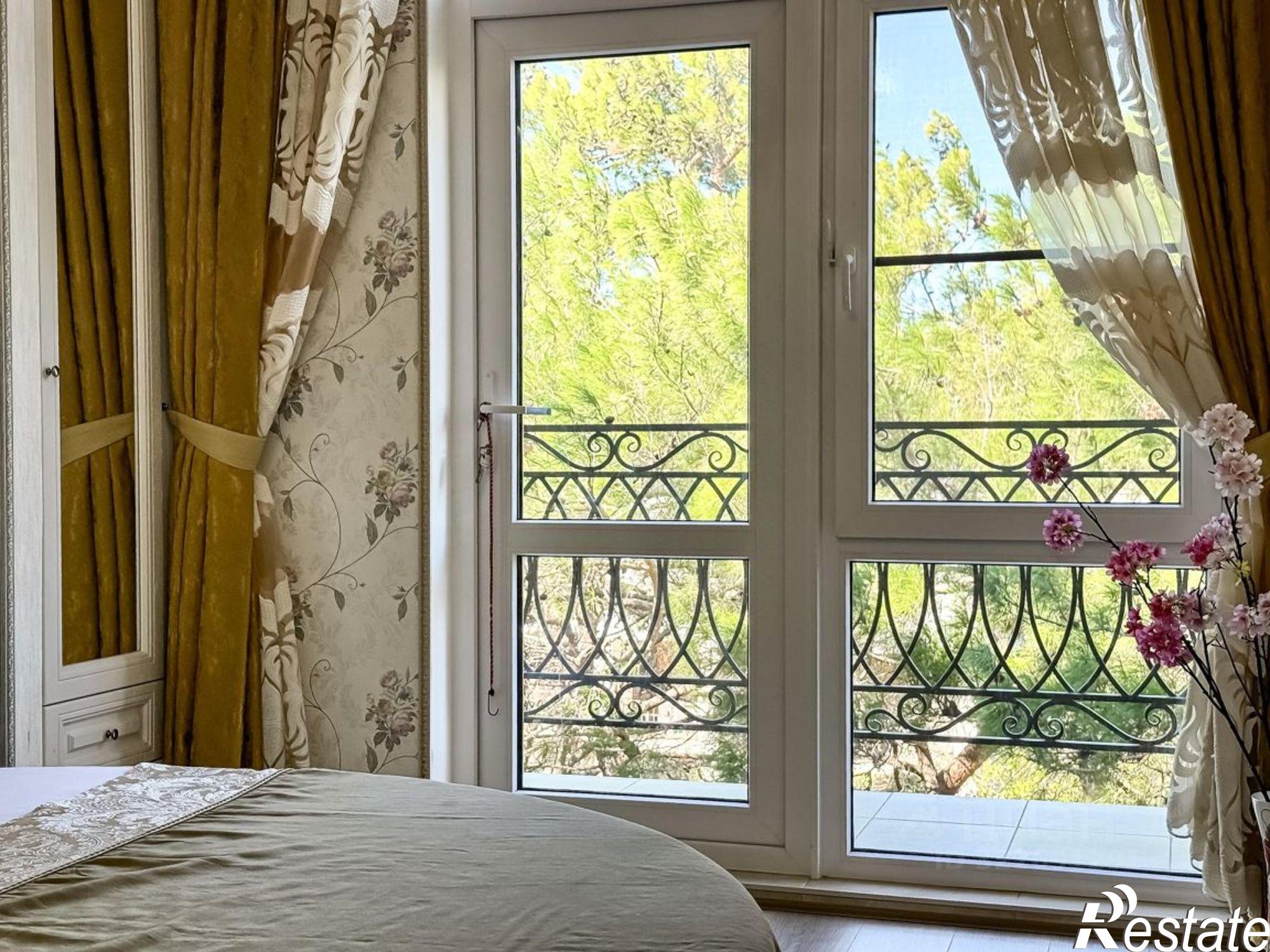 Купить квартиру за 42 000 000 рублей на улица Мира, 44 лит6