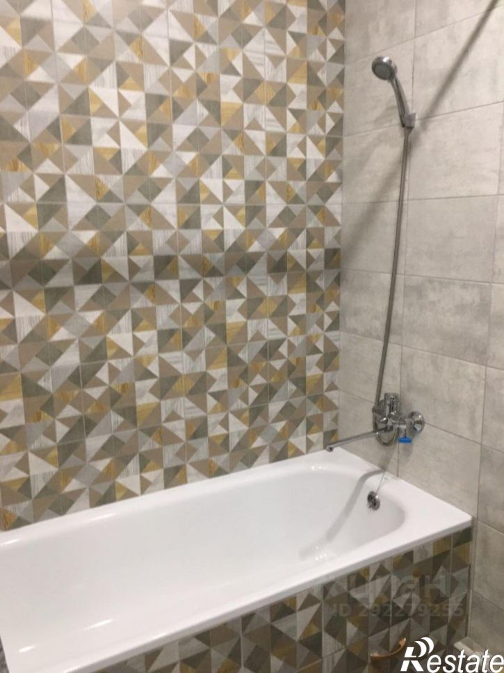 2-комн квартира ул Суворова, 27 2,  д. 27 2,  к. 2