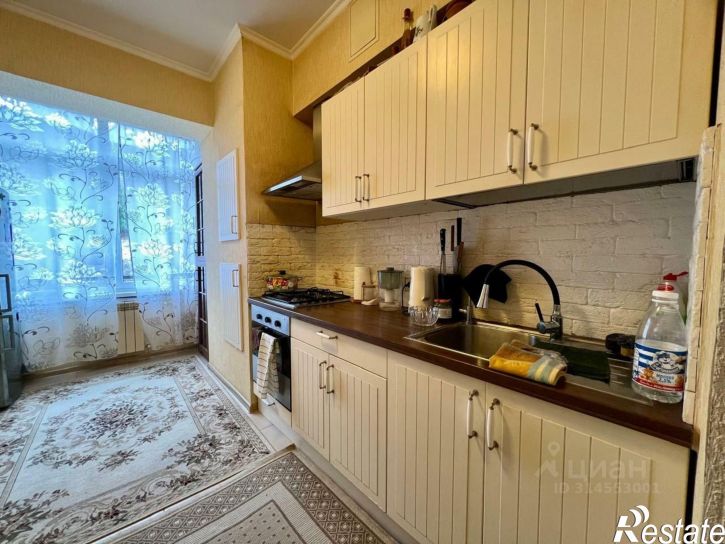 2-комн квартира ул Короленко, 28,  д. 28