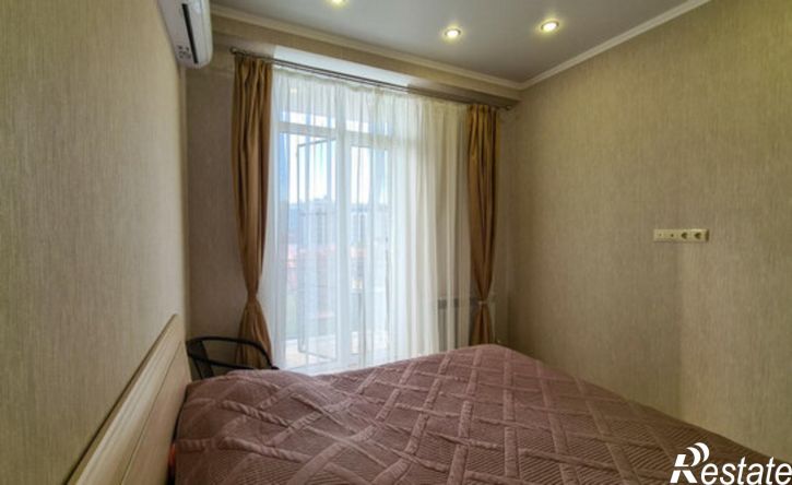 2-комн квартира Крымская улица, 22/23,  д. 22/23