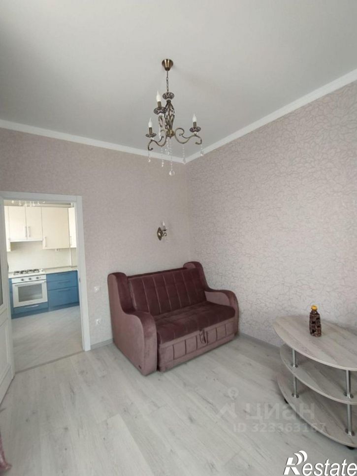 2-комн квартира Новороссийская улица, 19,  д. 19