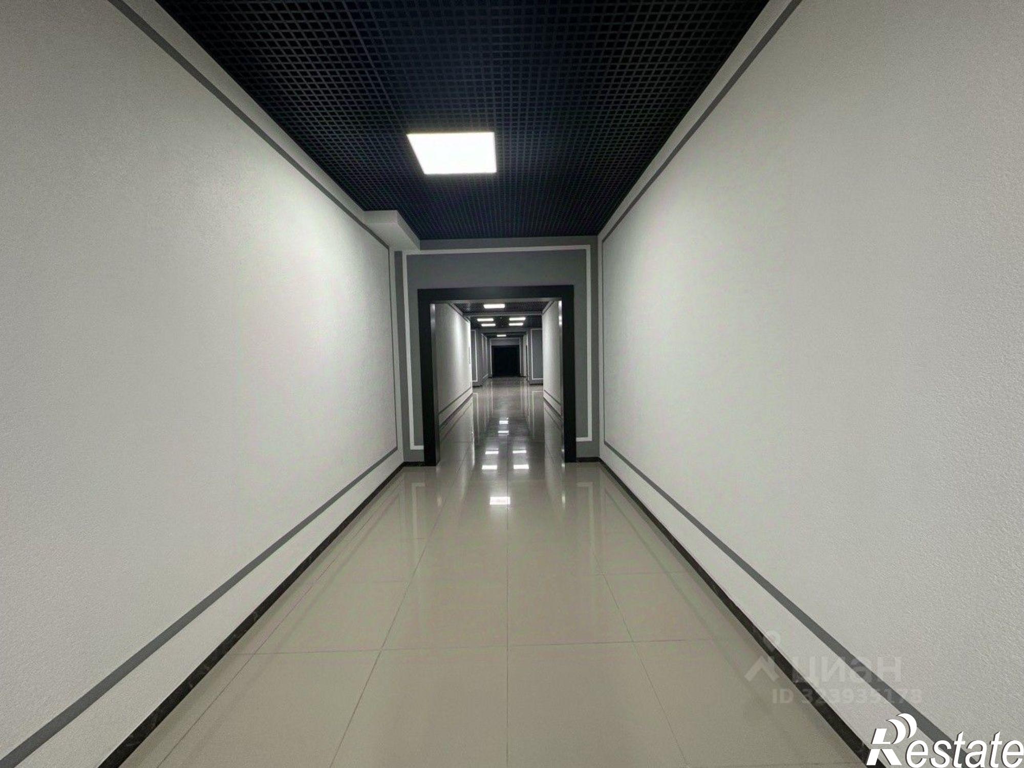 Купить квартиру за 33 000 000 рублей на ул Шмидта, 3