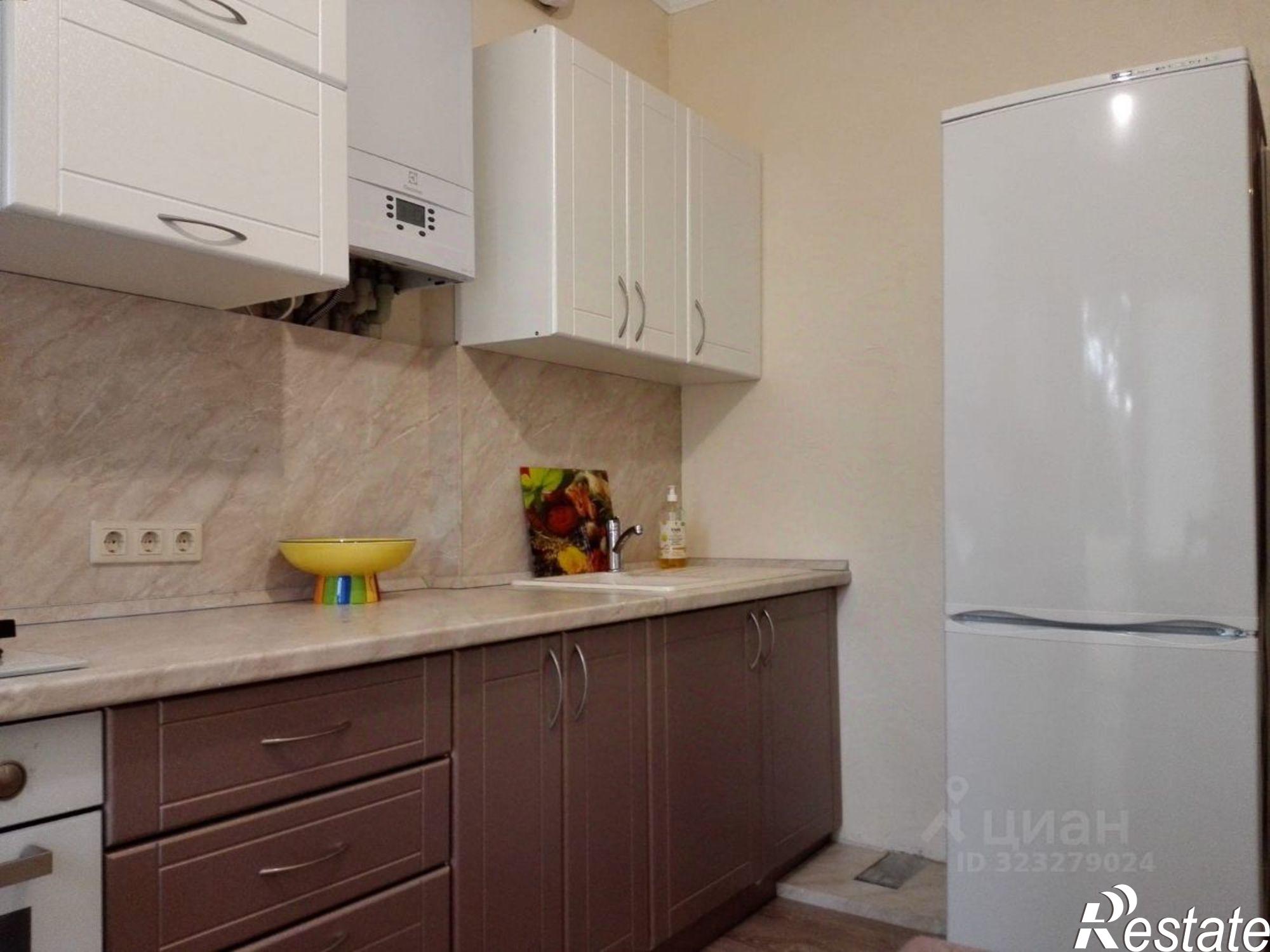 Сдать квартиру за 40 000 рублей на Новороссийская улица, 19