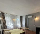 комната 200 кв м ул Лесная, 12