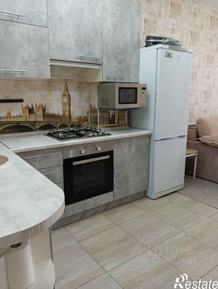 2-комн квартира улица Гоголя, 7 к1,  д. 7 к1