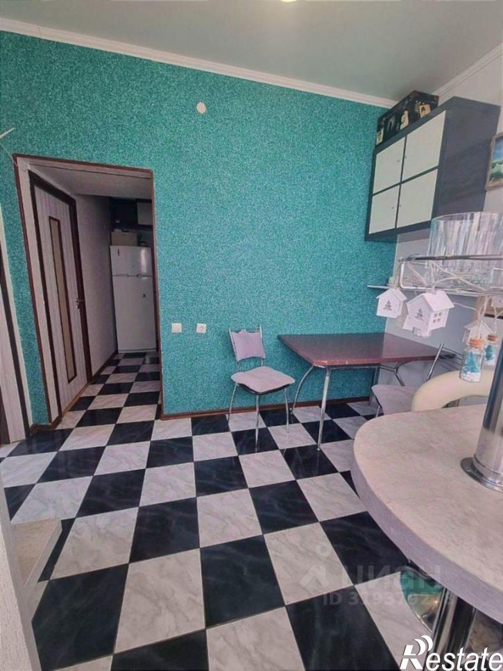 2-комн квартира ул Доктора Сульжинского, 4,  д. 4