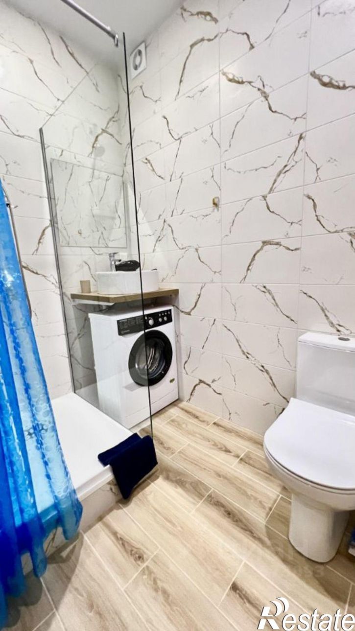 2-комн квартира Набережная улица, 11,  д. 11