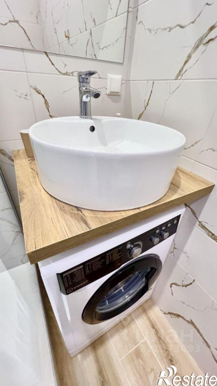 2-комн квартира Набережная улица, 11,  д. 11