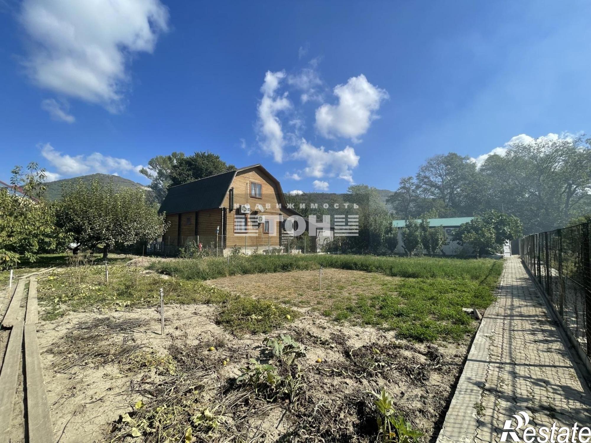 Купить землю, земельный участок за 11 200 000 рублей на п. Светлый, ул. Заречная