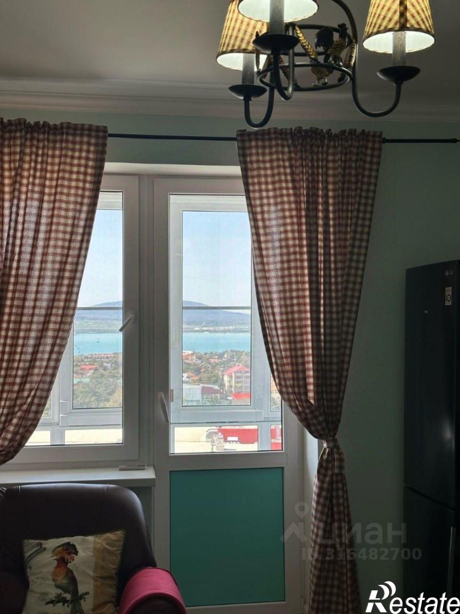 Сдать квартиру за 50 000 рублей на Советская улица, 77