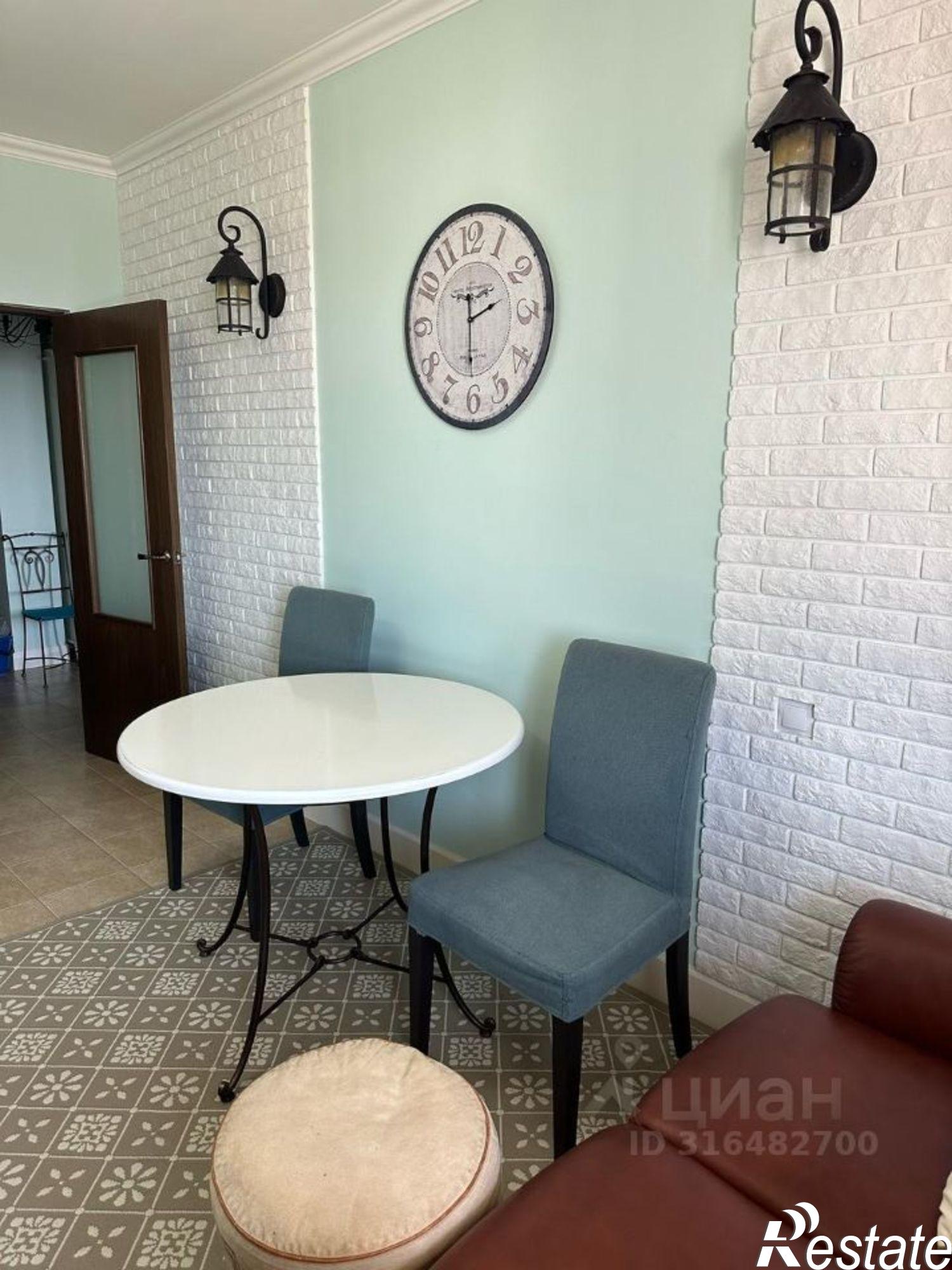 Сдать квартиру за 50 000 рублей на Советская улица, 77