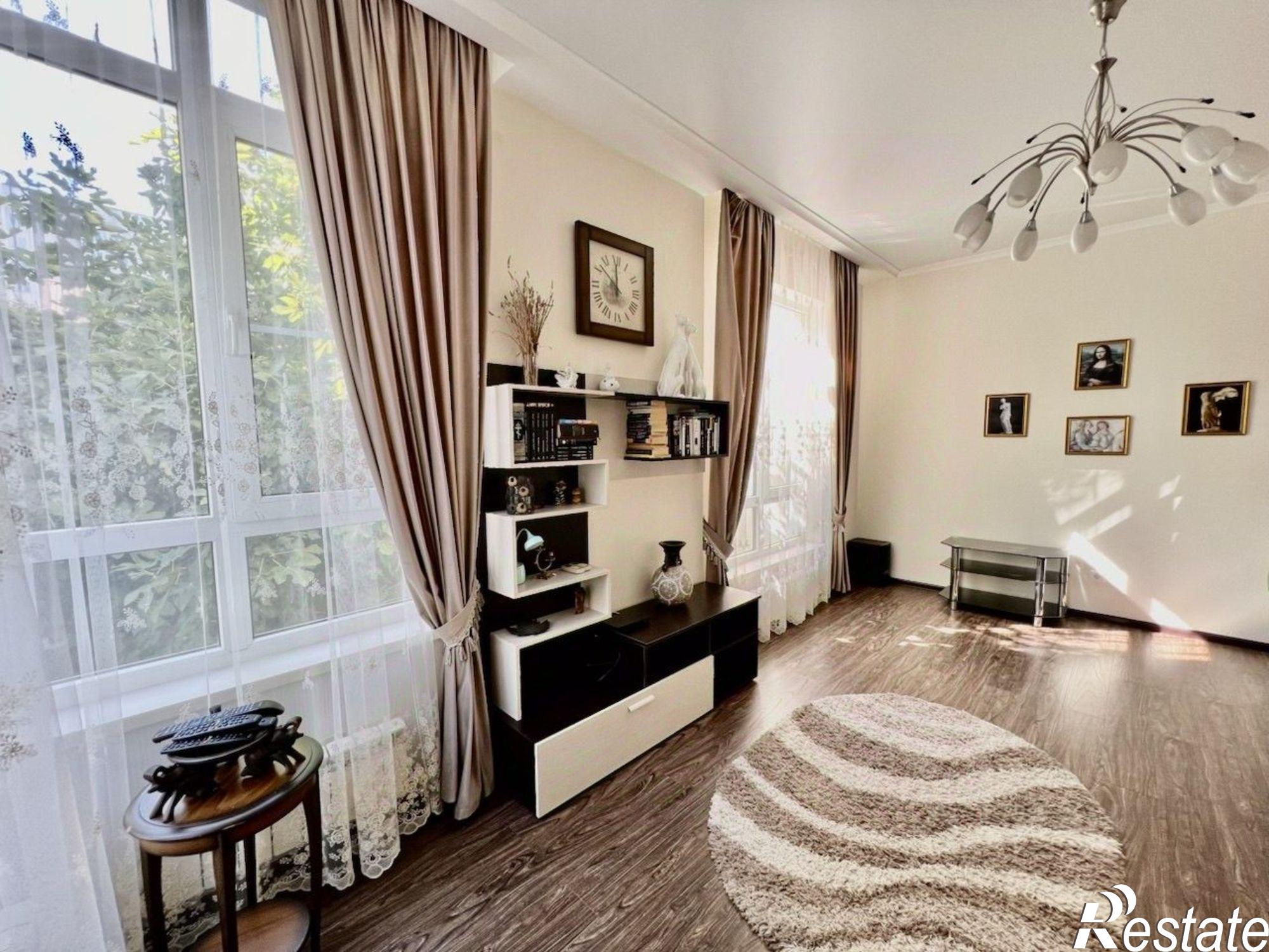 Сдать квартиру за 70 000 рублей на Красногвардейская улица, 73