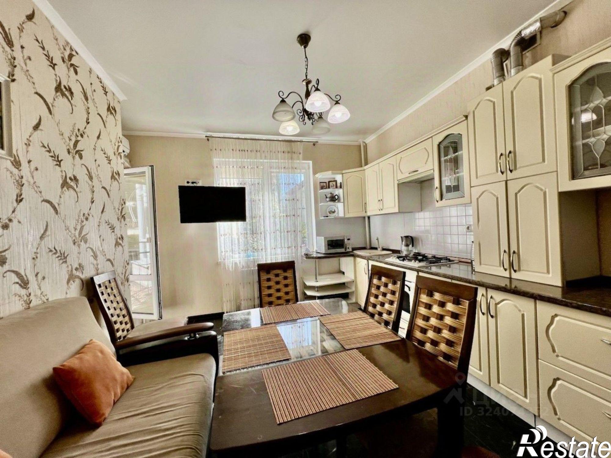 Сдать квартиру за 70 000 рублей на Красногвардейская улица, 73