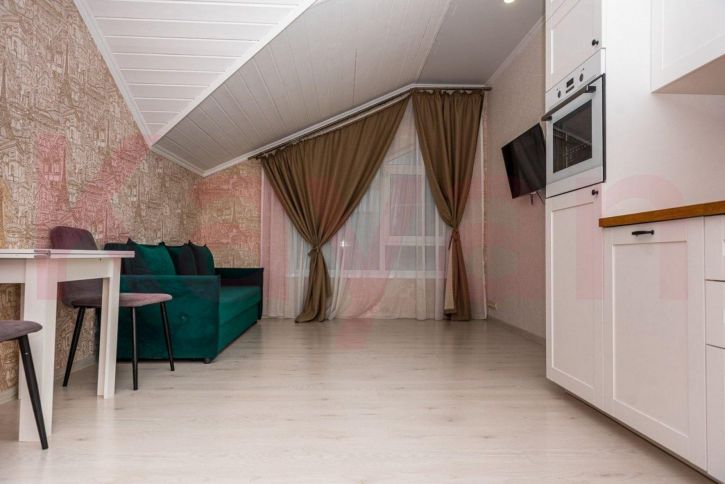 2-комн квартира Верхняя ул.