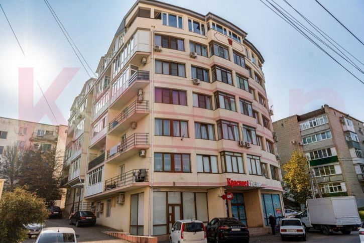 4-комн квартира Свердлова ул.