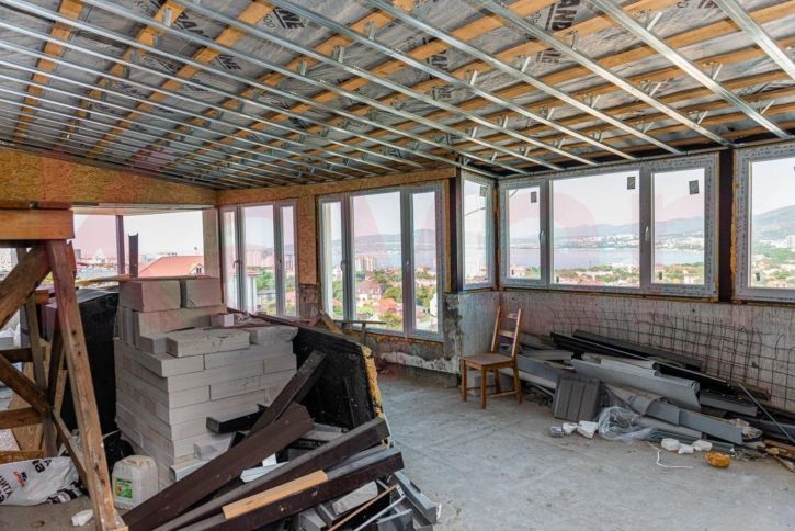 4-комн квартира Свердлова ул.