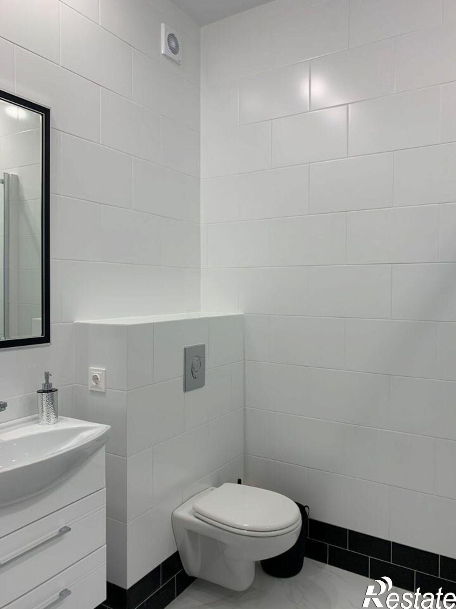 Сдать квартиру за 60 000 рублей на Геленджикский пр-кт, 99