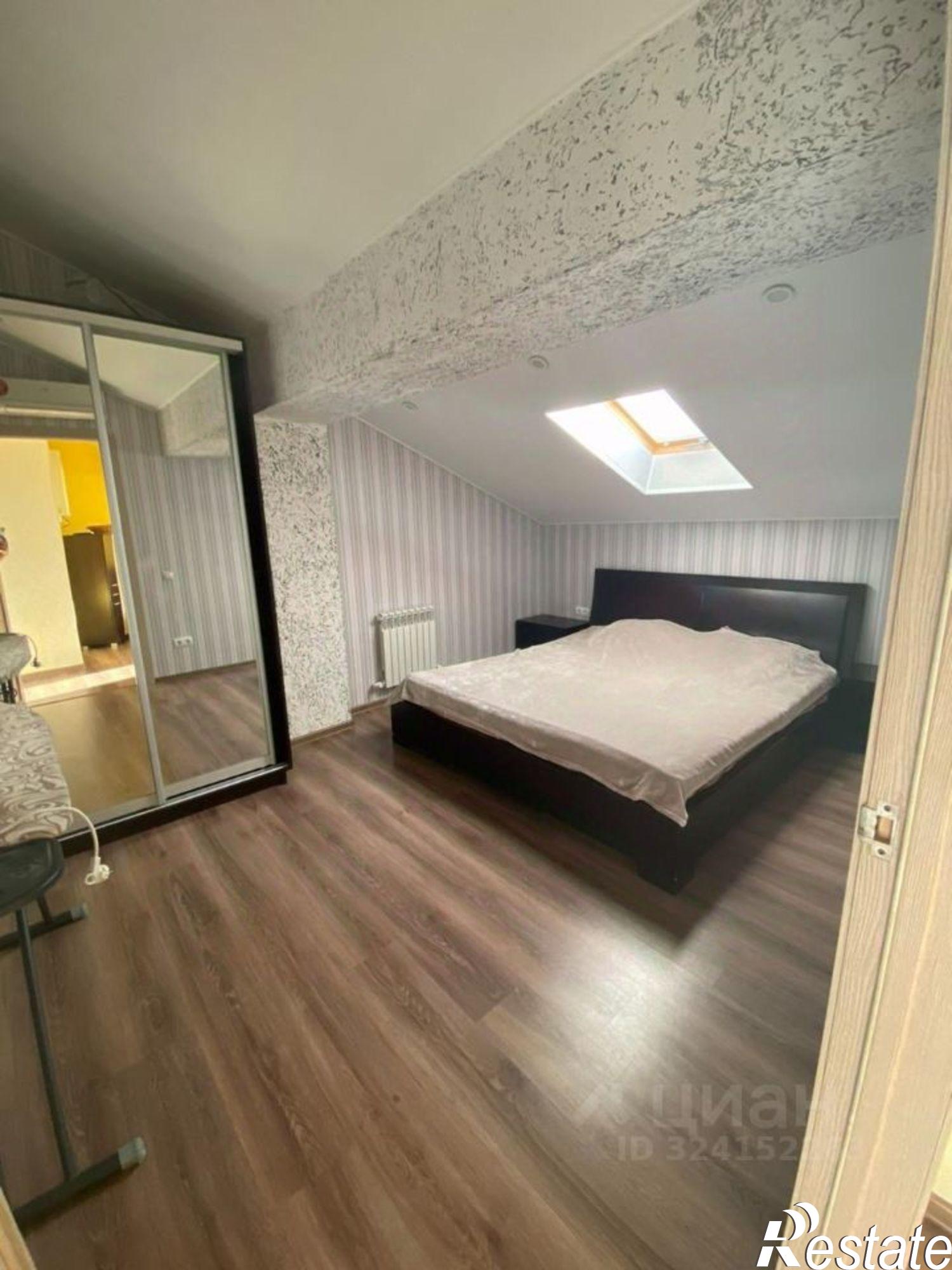 Купить квартиру за 10 000 000 рублей на ул Туристическая, 3