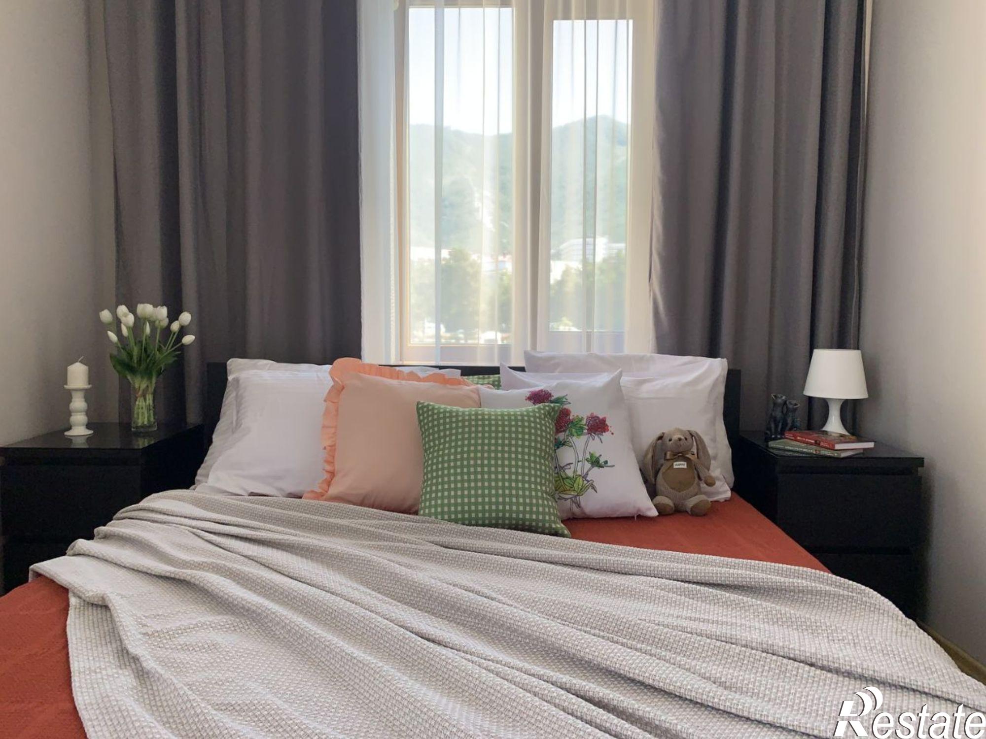 Сдать квартиру за 85 000 рублей на Геленджикский проспект, 127