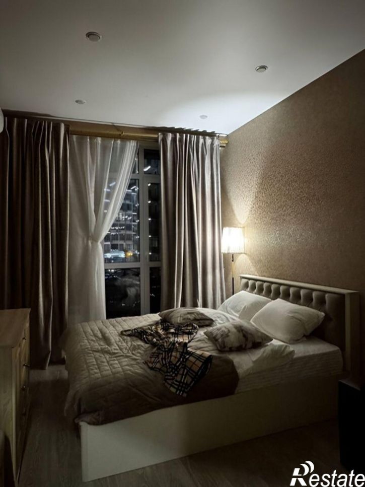 1-комн квартира ул Крымская, 22 10,  д. 22 10,  к. 10