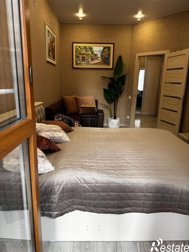 1-комн квартира ул Крымская, 22 10,  д. 22 10,  к. 10