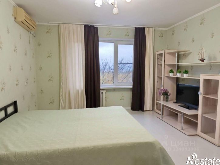 1-комн квартира ул Леселидзе, 10,  д. 10