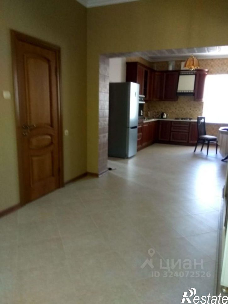 3-комн квартира улица Грибоедова, 12,  д. 12