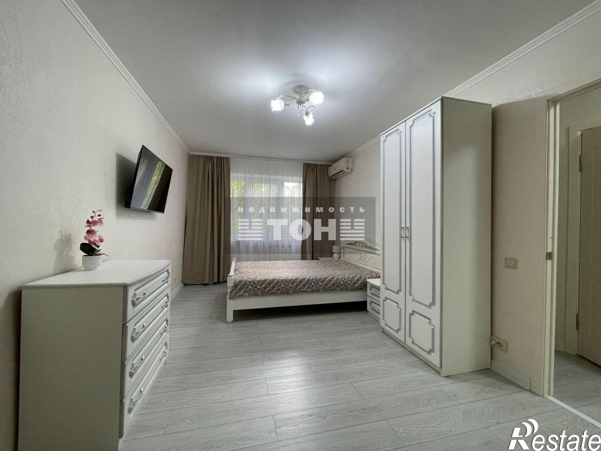 Сдать квартиру за 25 000 рублей на ул. Грибоедова, 52