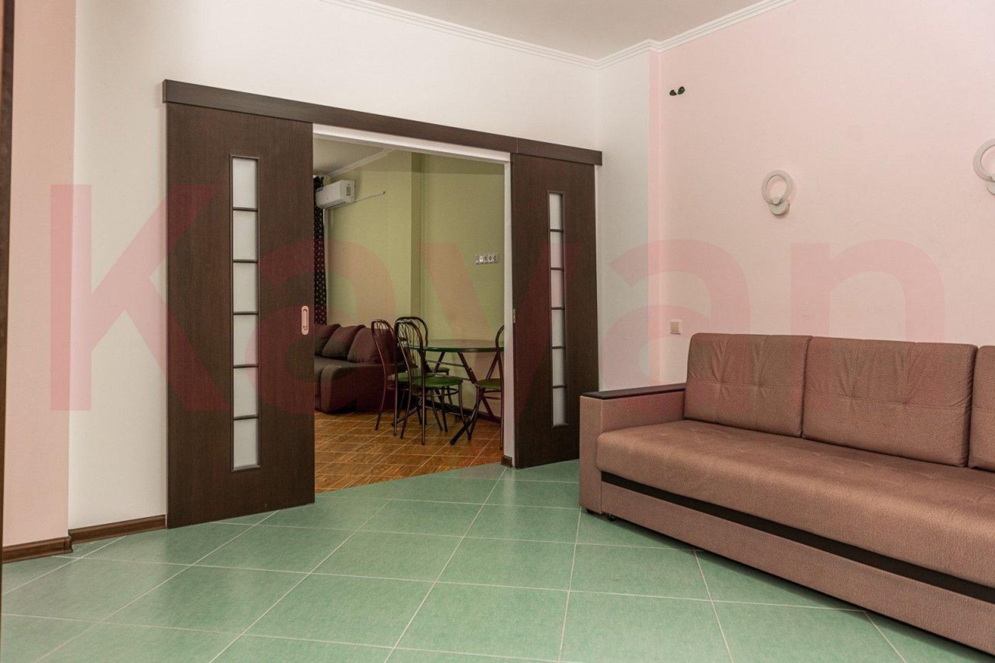 Купить квартиру за 9 200 000 рублей на Дивноморская ул.