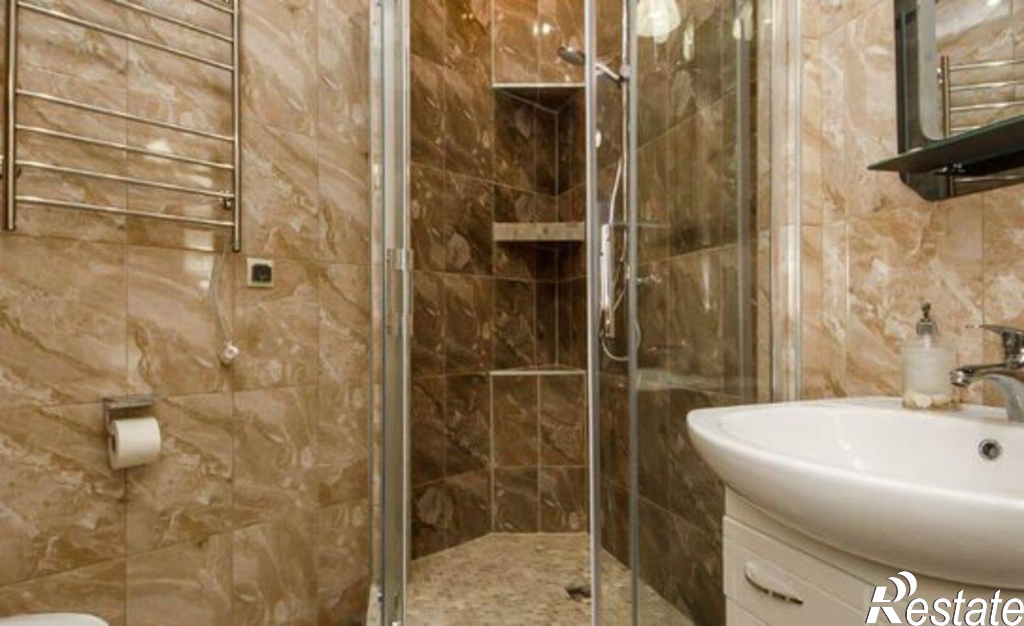 Купить квартиру за 16 500 000 рублей на ул Шмидта, 3