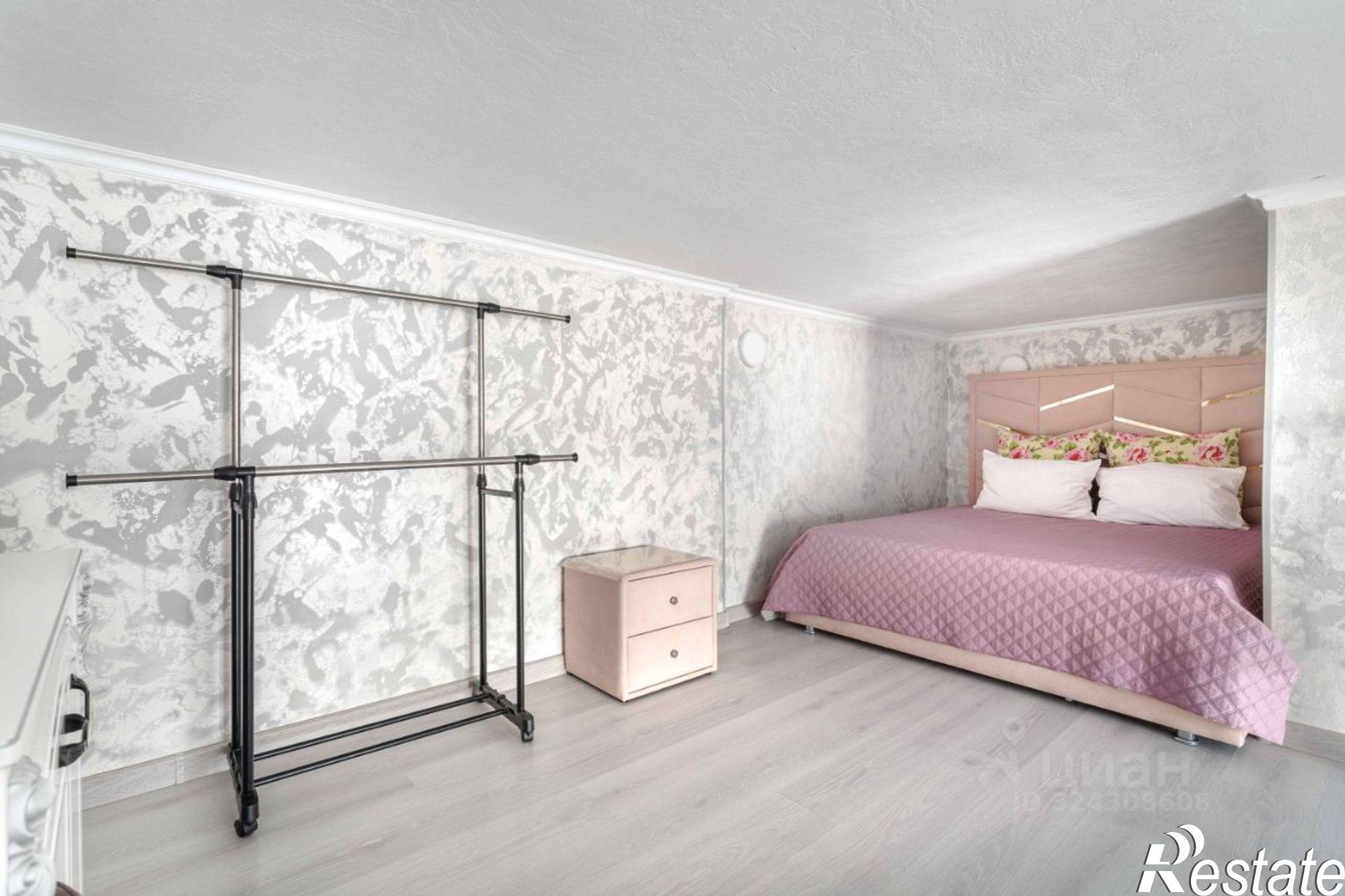 Сдать квартиру за 45 000 рублей на Геленджикский пр-кт, 99